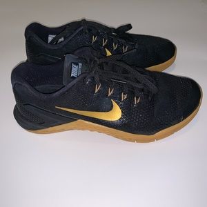 Nike Metcon 4 women’s shoes size 8 1/2